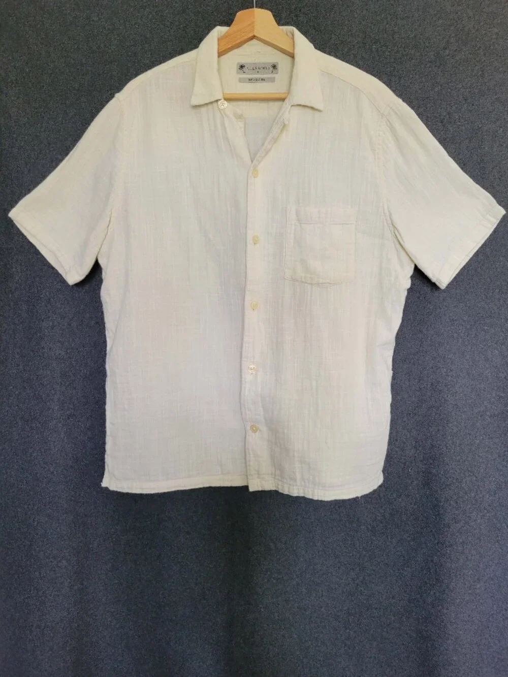 AllSaints Relaxed Fit Buttoned Up Camp Shirt Cream Cotton Gauze Preppy Mens M.